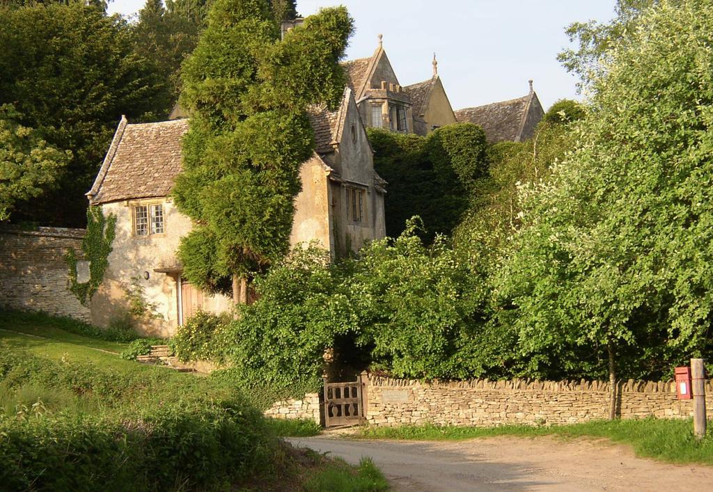 Owlpen Manor Cottages Uley Exterior photo